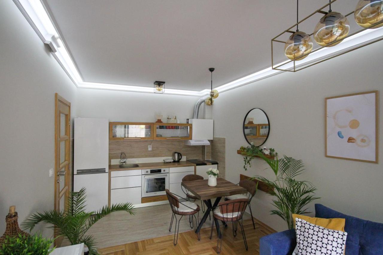 Laki Apartman Tivat Kültér fotó